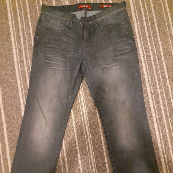 GUESS Jeans - Picture 1 of 4